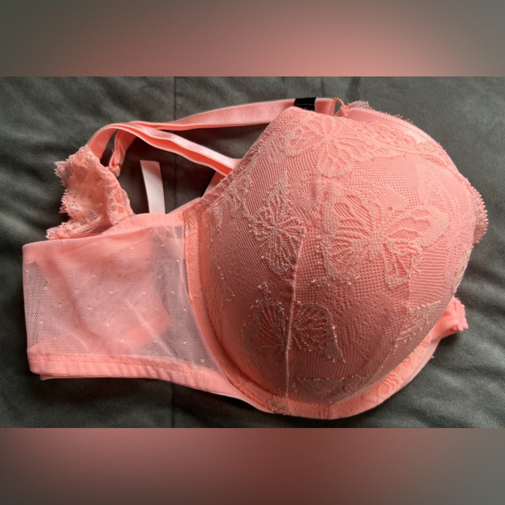 Victoria's Secret | 40D | Coral Butterfly Lace Bra